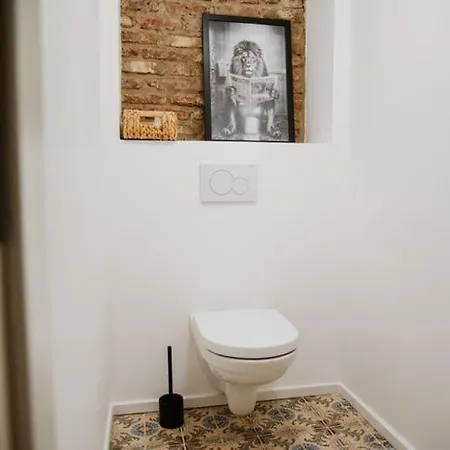 Night Sleep And Go Bed & Breakfast Reims
